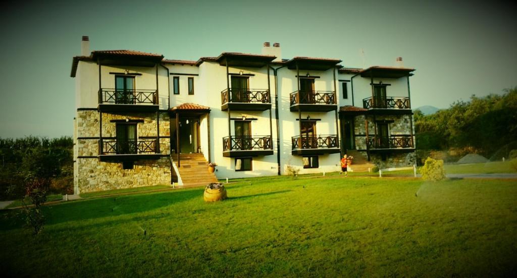 Paroraia Hotel Angistron Luaran gambar